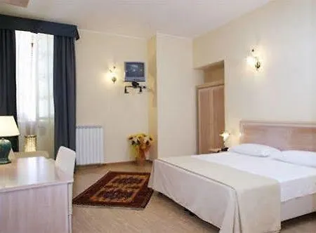 فندق Marconi 4*